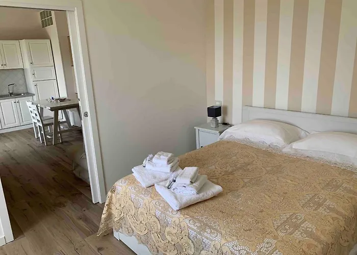 Il Mandarino & Apartman *