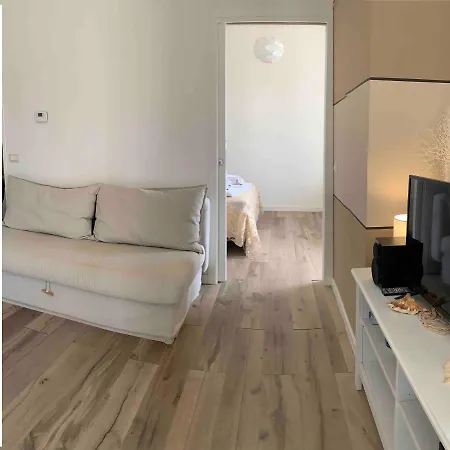 Apartment Il Mandarino & *