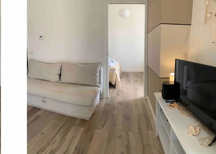 Apartmán Il Mandarino & *